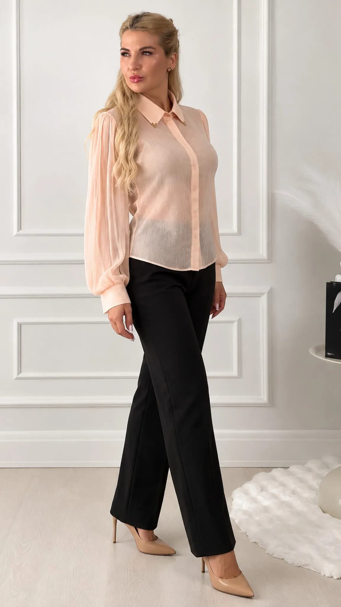 Gold Collar Tip Blouse